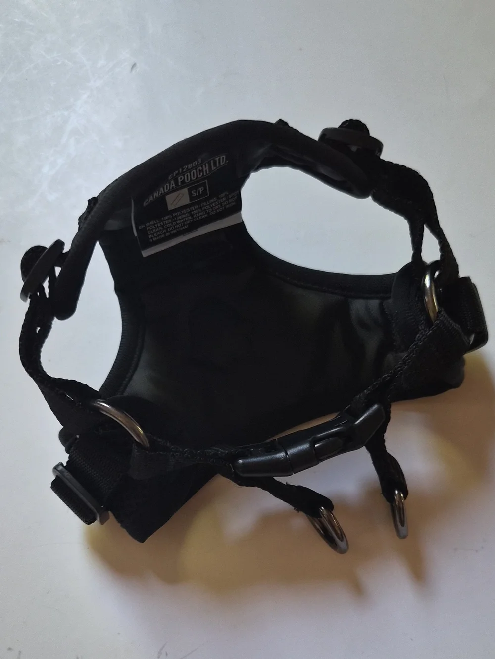 Canada Pooch Easy-On Step-In Dog Harness, Black, Small